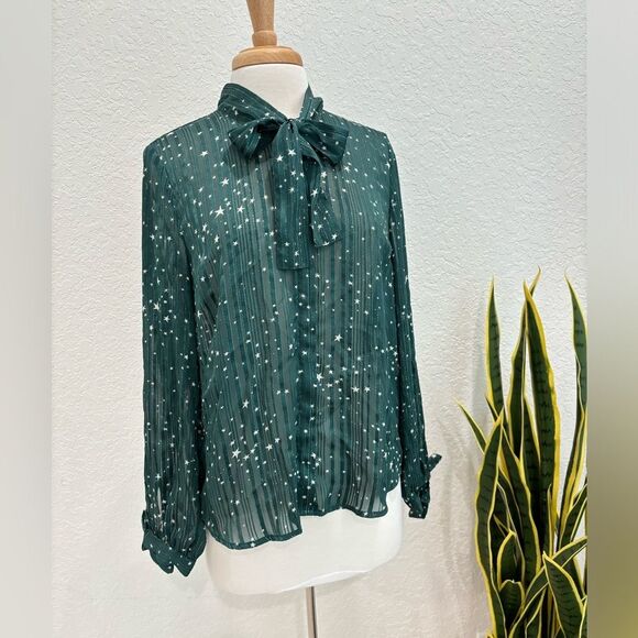 ModCloth Green Star Shimmer Sheer Top Size Large - Picture 2 of 5